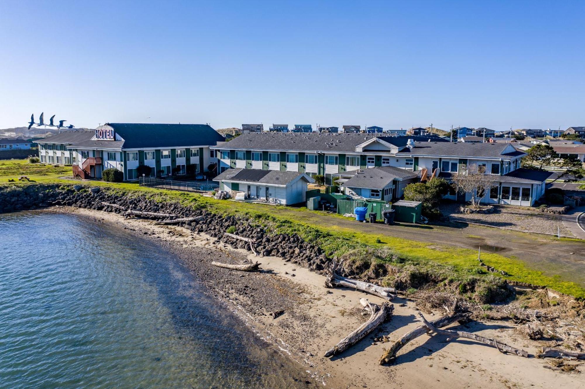 Alsi Resort Hotel Waldport Eksteriør bilde