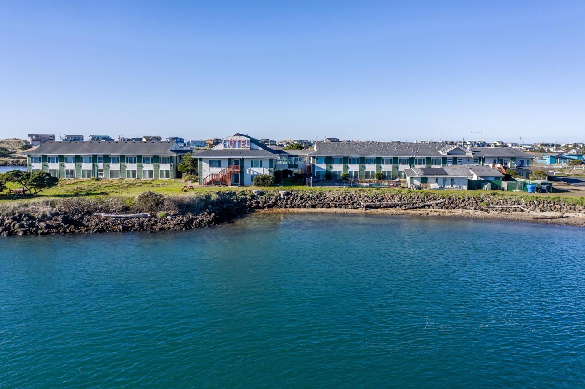Alsi Resort Hotel Waldport Eksteriør bilde