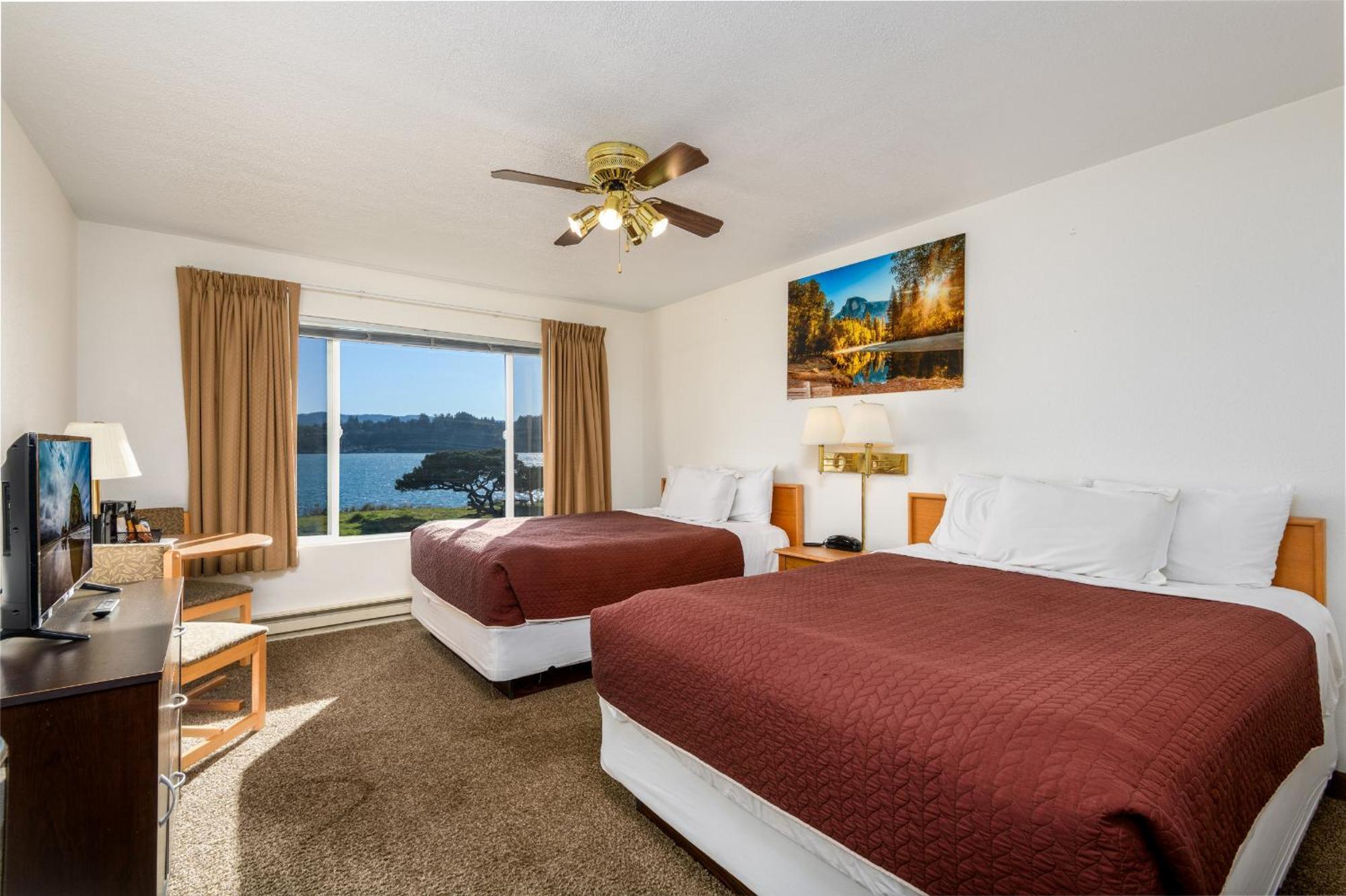 Alsi Resort Hotel Waldport Eksteriør bilde